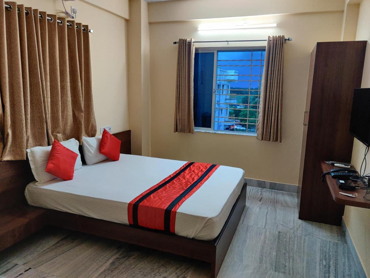 Sanjiva Suites Kolkata Exterior photo
