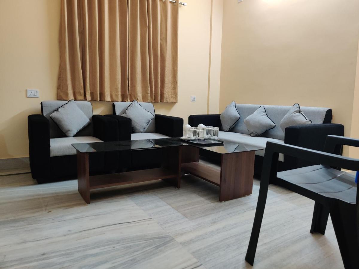Sanjiva Suites Kolkata Exterior photo